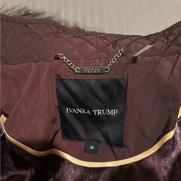 Ivanka Trump Womens Winter Wine Color Faux Fur Lined Hood Quilted Parka M NWT - Picture 12 of 16
